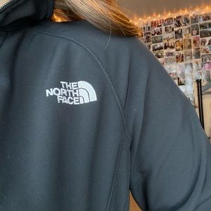 Black north face jacket